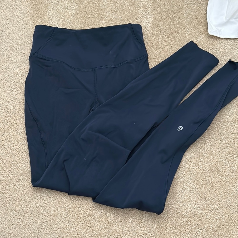 Lululemon base pace leggings. Navy Blue size 2